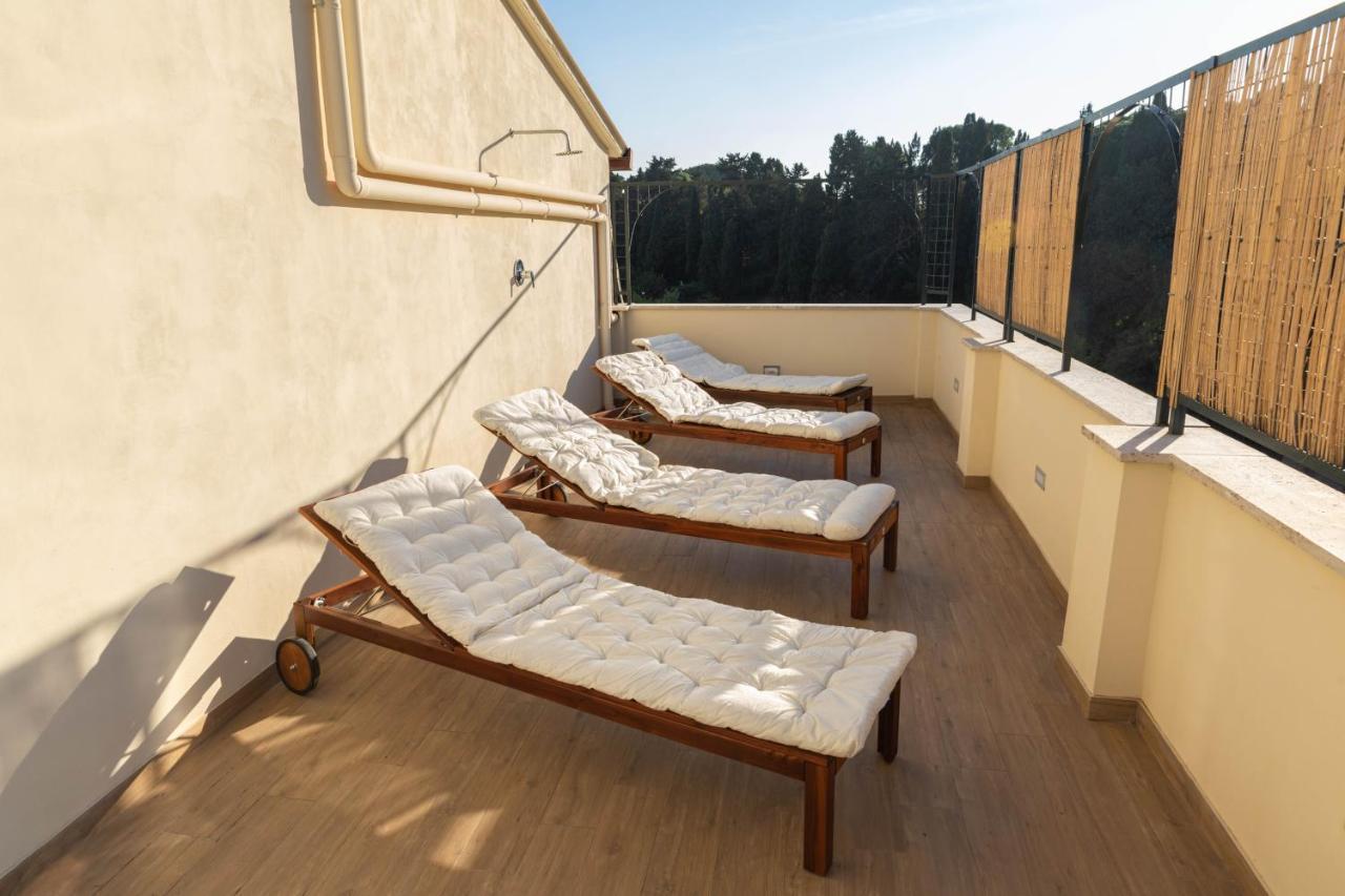 Colosseo Brightful Apartment With Rooftop Rome Exterior photo