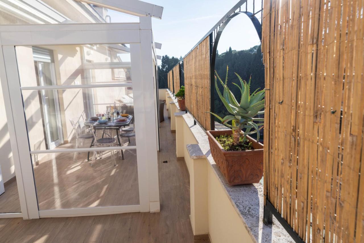 Colosseo Brightful Apartment With Rooftop Rome Exterior photo