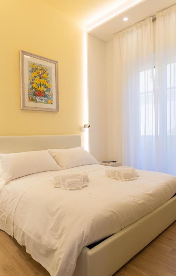 Colosseo Brightful Apartment With Rooftop Rome Exterior photo